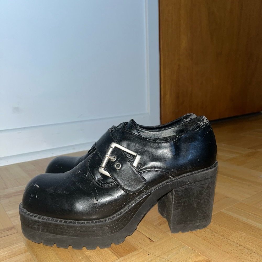 Insane platform Buckle mules